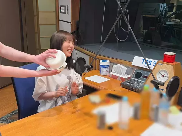 「バナナマン　与田祐希さん、１年ぶりの登場も再び“アレ”を喰らう！？」の画像