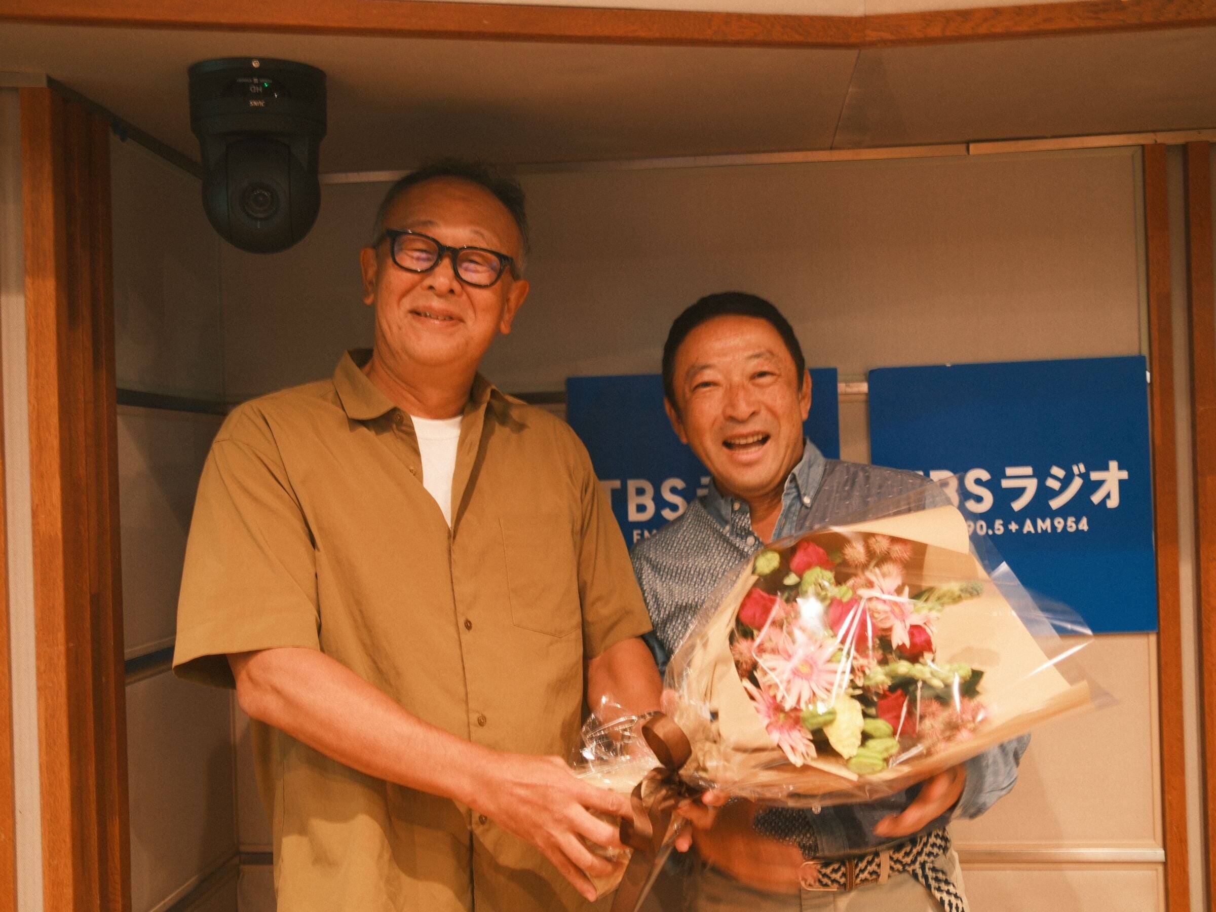 8000日の感謝を花束に込めて。花キューピットがつくる新しい花文化