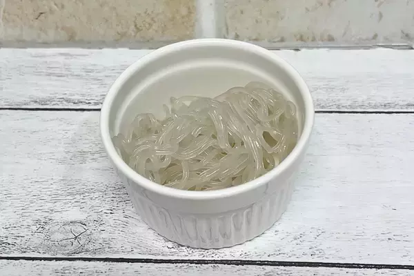 「春雨って実は何種類もある！味、食感などを食べ比べ！」の画像