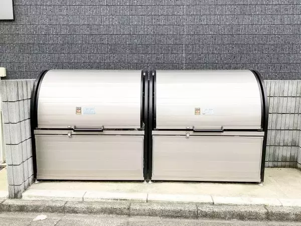 「都心のカラスはどこへ？人間社会に適応するカラス」の画像