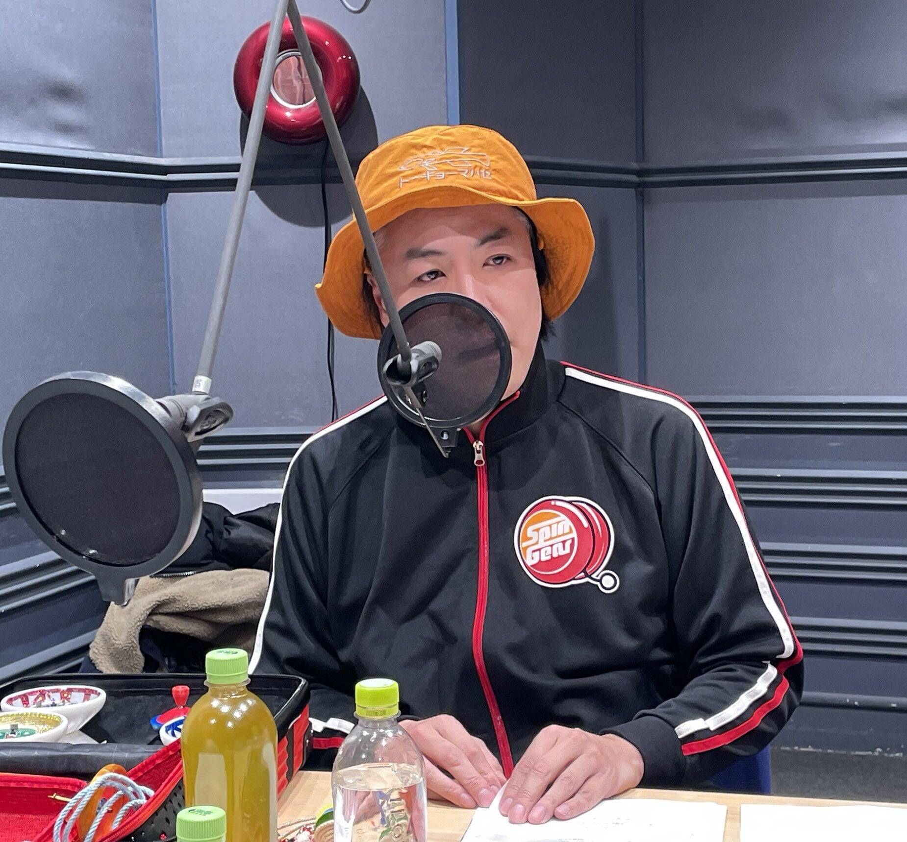 ヨーヨー世界チャンピオンのトリックを披露！