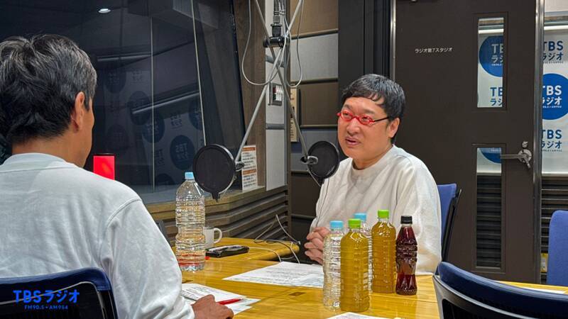 山里、カーナビから出るはずのない声を聴く。