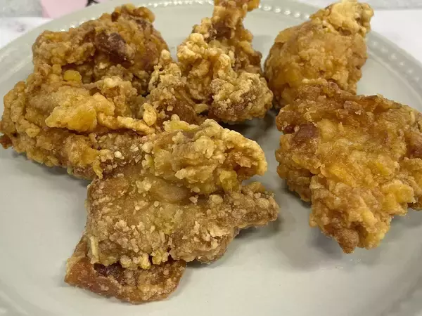 「オリンピックなどスーパー4社の唐揚げを味と食感で比較 カラソニ第3弾」の画像