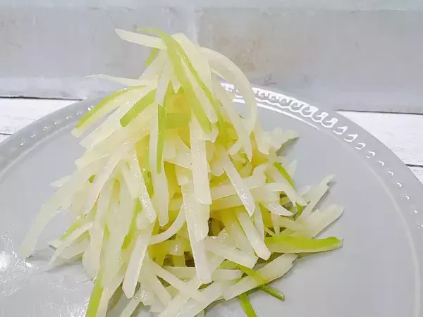 「直伝レシピ韓国の海苔巻き「キムパ」は少し特別な日のごちそうなんです」の画像