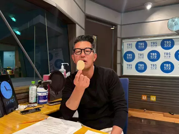 「今年はふわっと感じる梅味が流行ってる⁈コンビニ買える”梅味のお菓子”食べ比べ」の画像