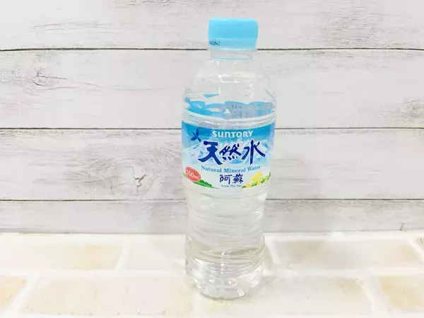 「サントリー天然水「4種を飲み比べてみた！」」の画像