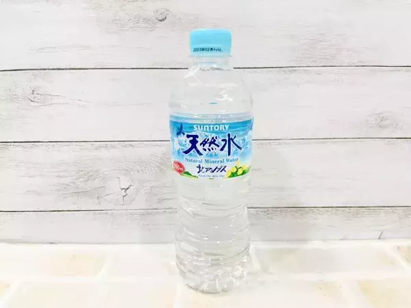 「サントリー天然水「4種を飲み比べてみた！」」の画像