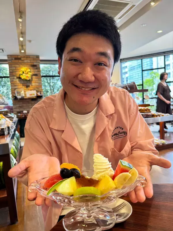 「ダウ90000の園田祥太さんが仙台の「いたがき 本店」からレポート！」の画像