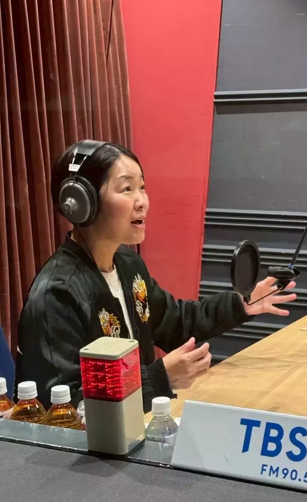 「イモト、「タスマニアロケ」と「スカジャン自慢」」の画像