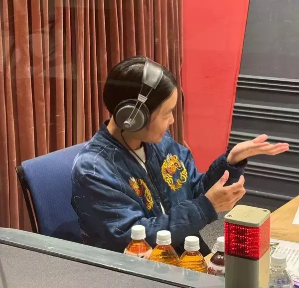 「イモト、「タスマニアロケ」と「スカジャン自慢」」の画像