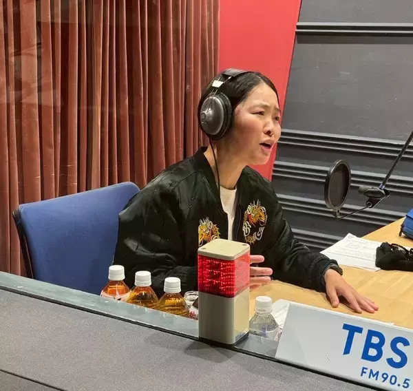 「イモト、「タスマニアロケ」と「スカジャン自慢」」の画像