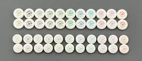 「"これ何の薬？"をなくす、フルカラー錠剤用インキ」の画像