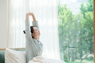 時間帯によって照明を変えると、質の良い睡眠が取りやすい！？