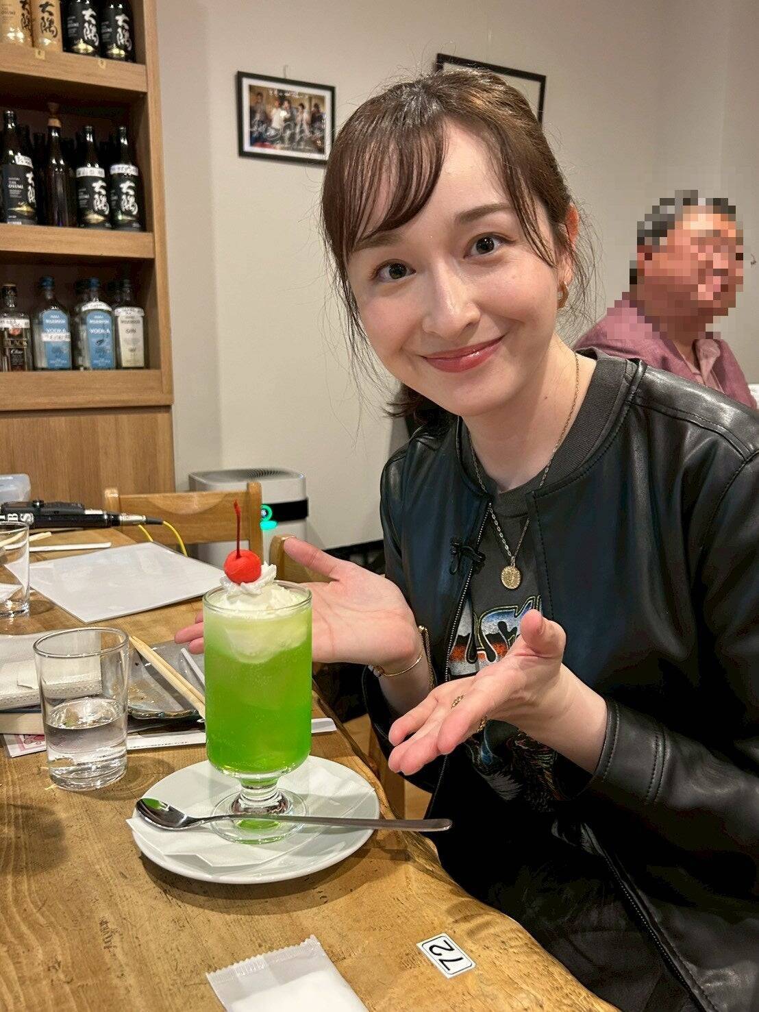 平成生まれが昭和の熱量にダイブ！宇賀神メグの『歌声喫茶』体験記