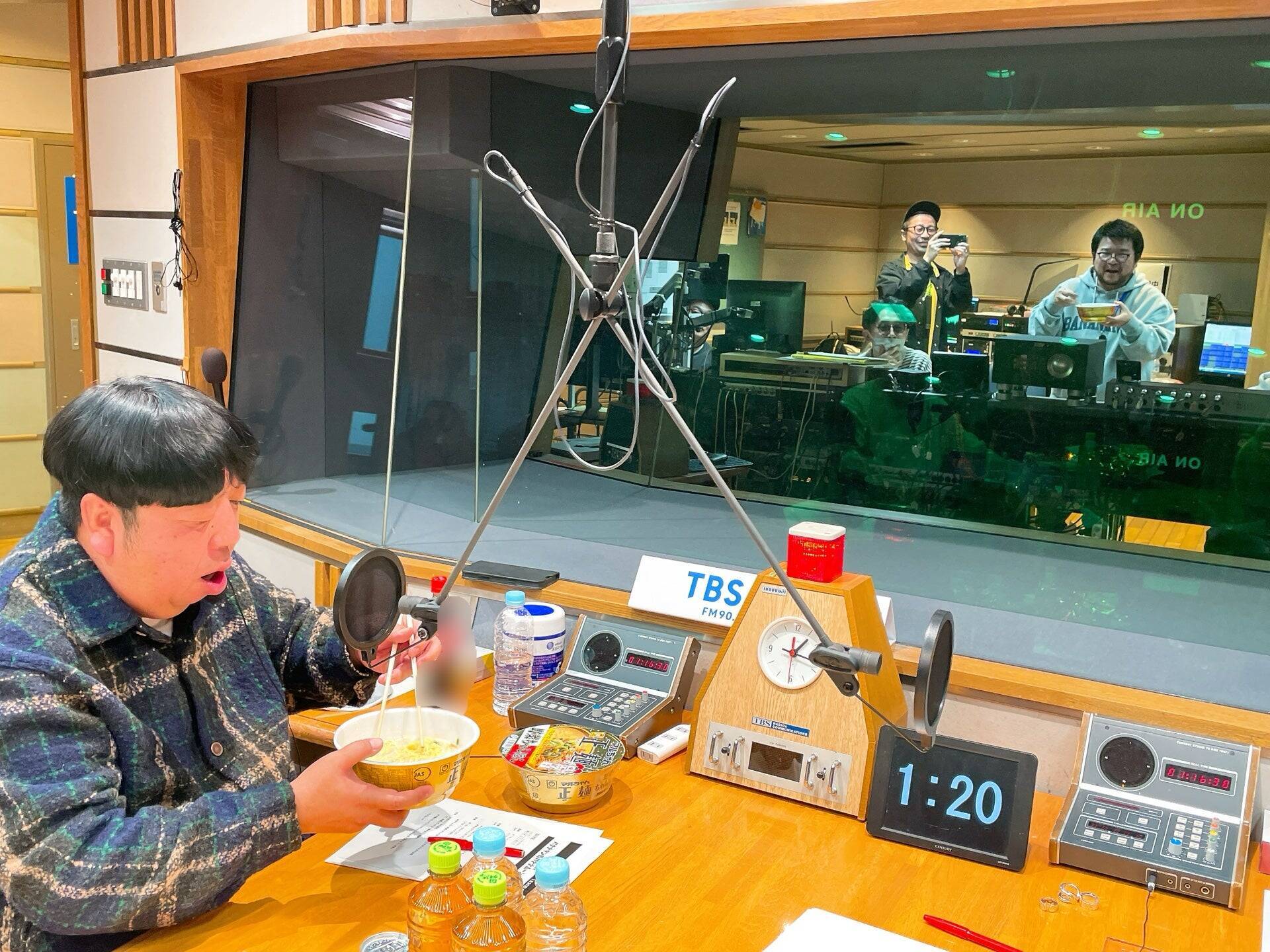 JUNK バナナマン「日村、カップ麺を試食&今年も節分の鬼がやってきたぞ！」