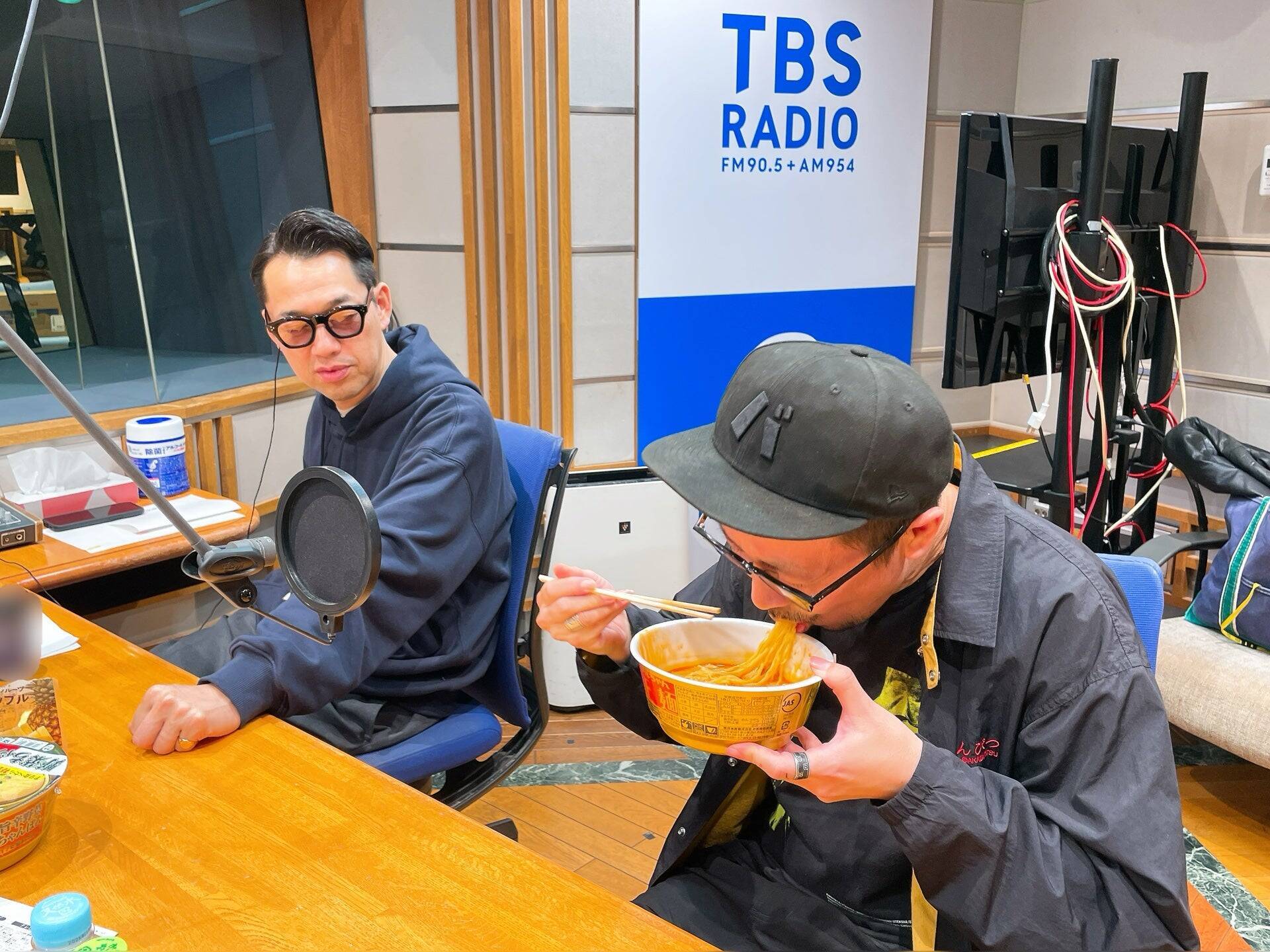 JUNK バナナマン「日村、カップ麺を試食&今年も節分の鬼がやってきたぞ！」