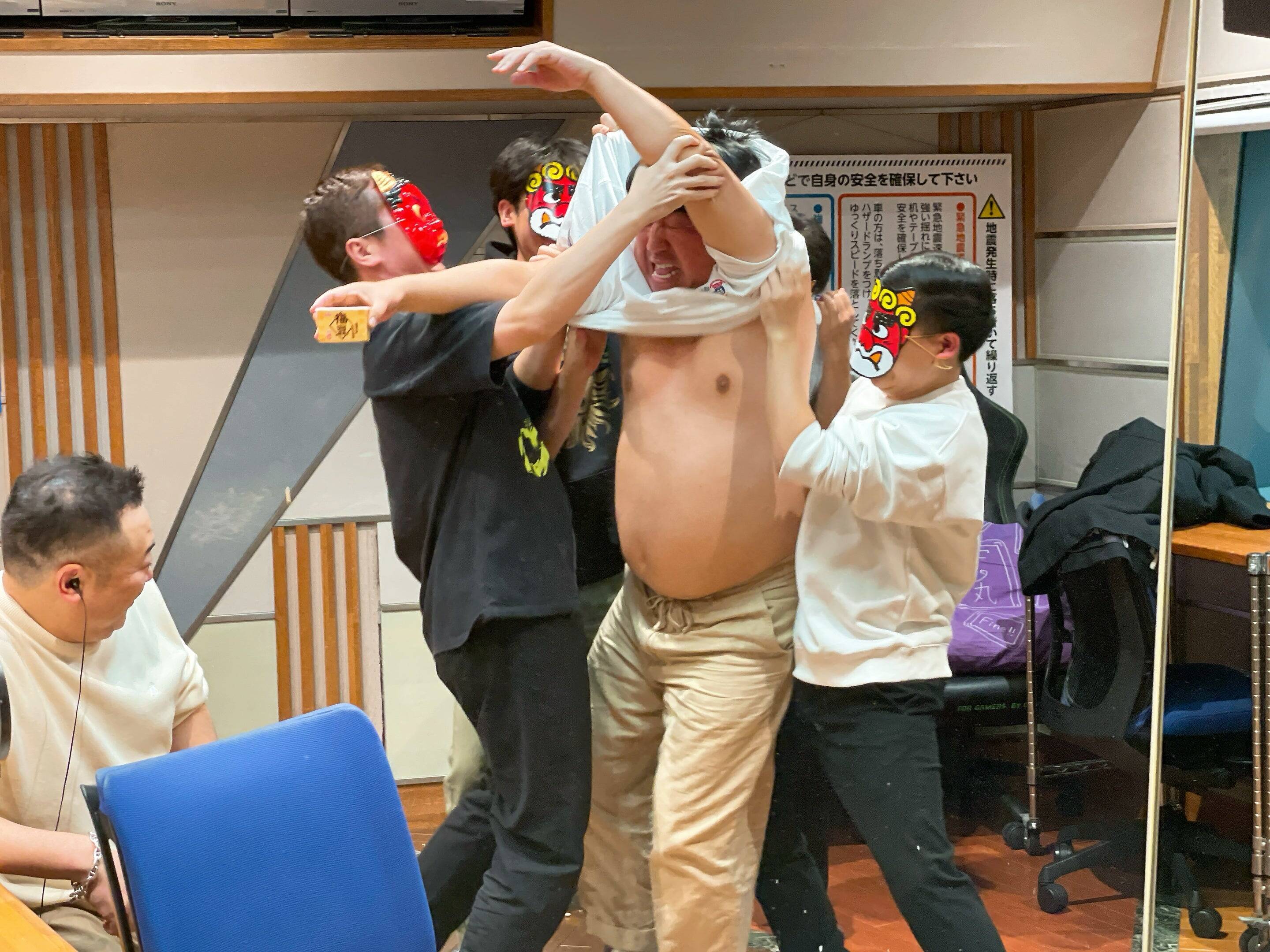 JUNK バナナマン「日村、カップ麺を試食&今年も節分の鬼がやってきたぞ！」