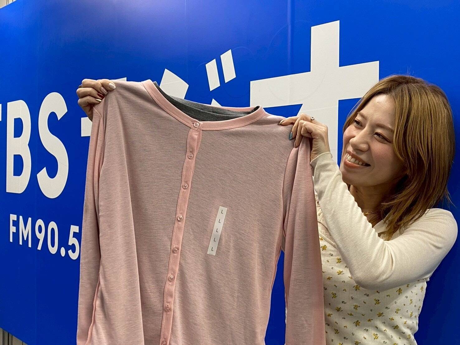 春はレイヤードコーデにピッタリ季節！ポイントは”1箇所だけ重ねて見せる”