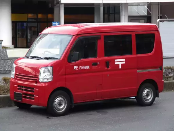 「バスが減便？だったら郵便配達の助手席に乗せてもらう」の画像