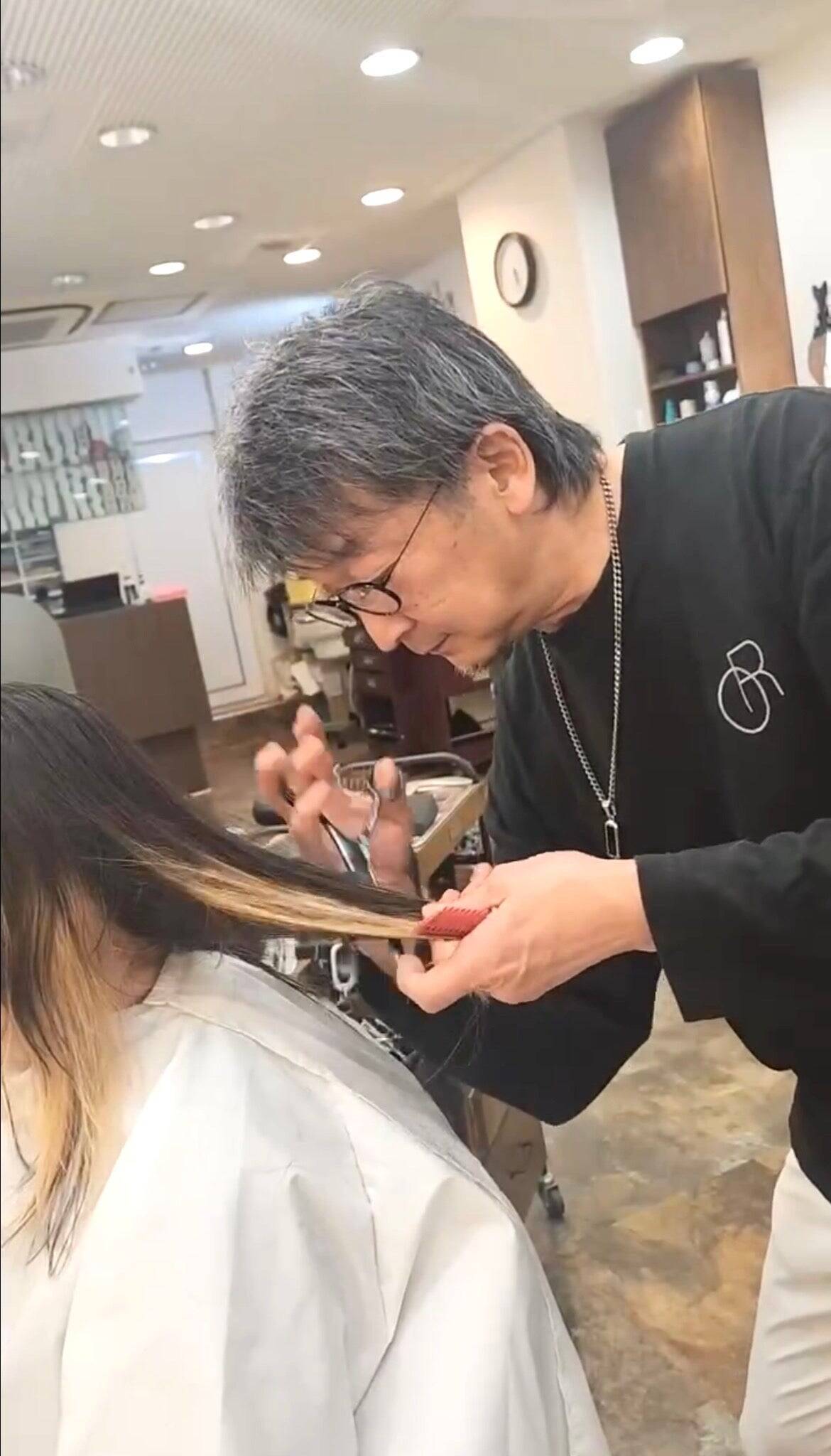 明菜ちゃん聖子ちゃん憧れの昭和アイドルヘアも叶えられる！令和の昭和ヘア体験！