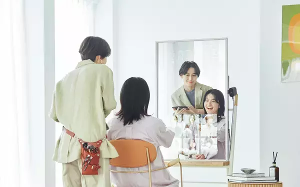 「鏡の前から”美しい人生を叶えよう” AIミラー”ECILA”理美容室を変える」の画像
