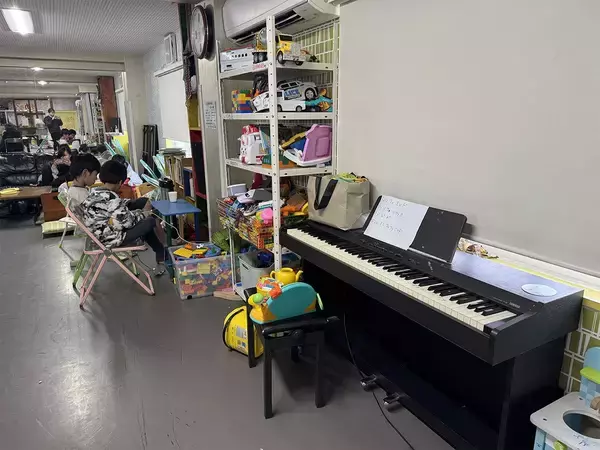 「ひとりで抱えない子育て 地域が作る「新しい家族」」の画像