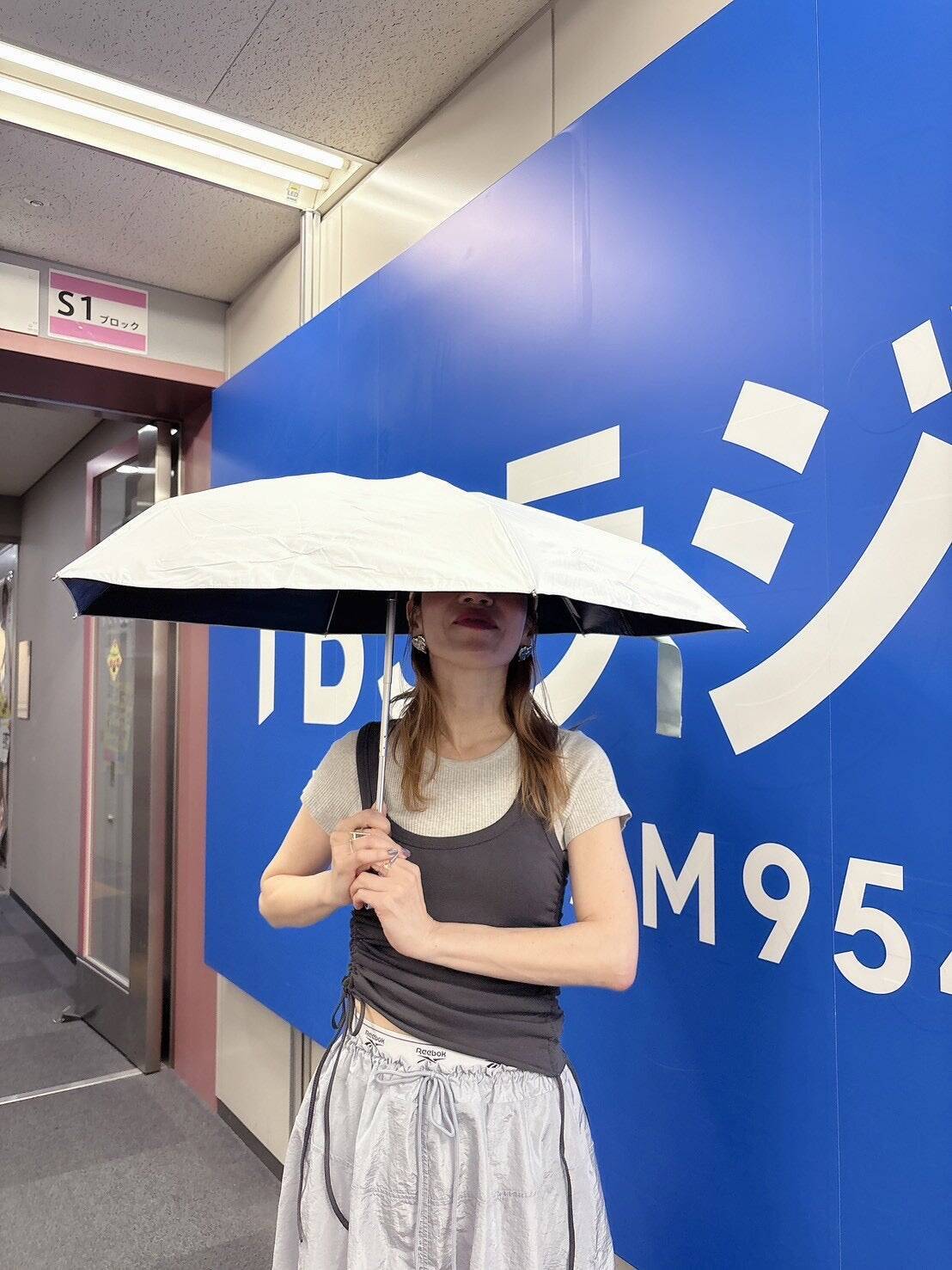 梅雨を快適に過ごすコーデは”蒸れる・濡れる・足元”がキーワード！