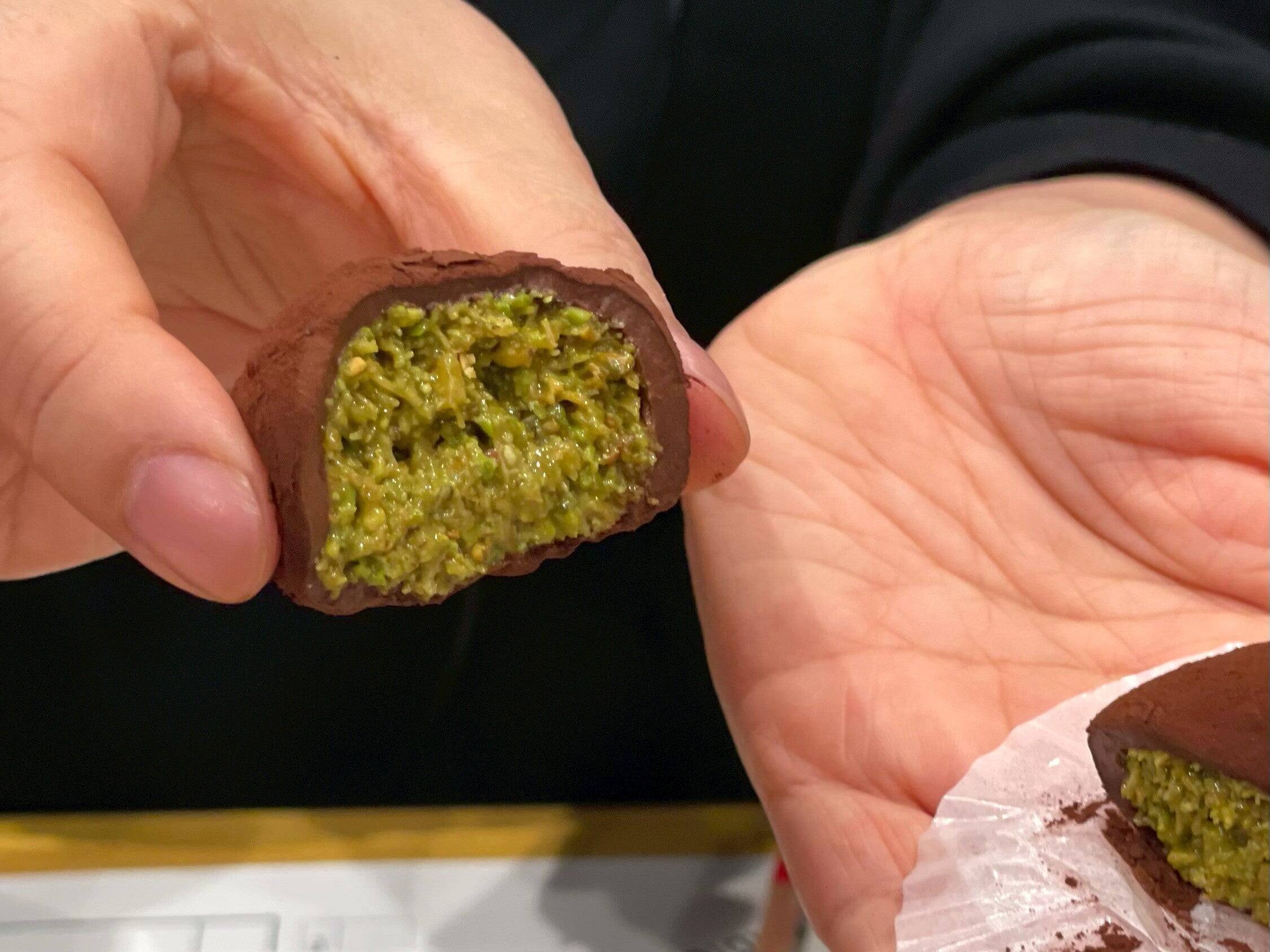 ドバイチョコの次はこれ！新大久保で話題の「ドバイもちクッキー」4種食べ比べ