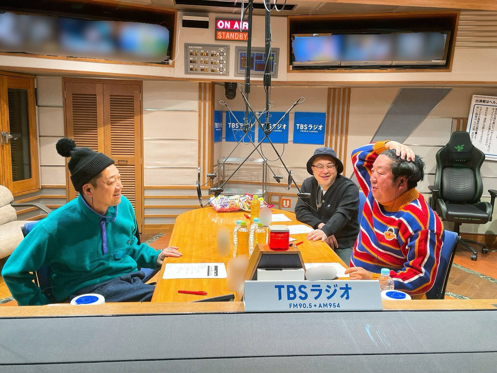 バナナマン「設楽にもらったカラフルセーター＆大好きなお菓子の話！」