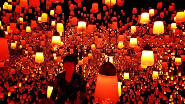 「チームラボ・猪子寿之さん登場「境界のない世界をアートで」」の画像