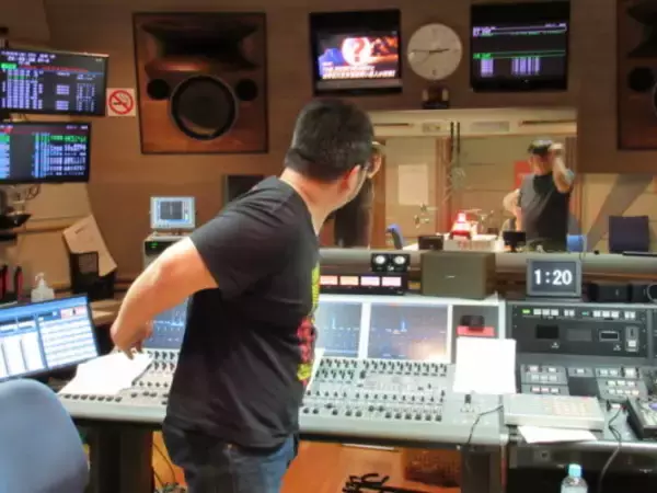 「バナナマン日村「痩せても腕が上がらない！？」」の画像