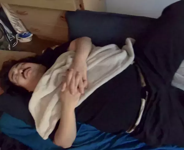 空気階段の踊り場 「ネズミの穴そこじゃないですか？」