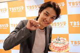 「井上芳雄 40回目の誕生日をケーキでお祝い！」の画像2