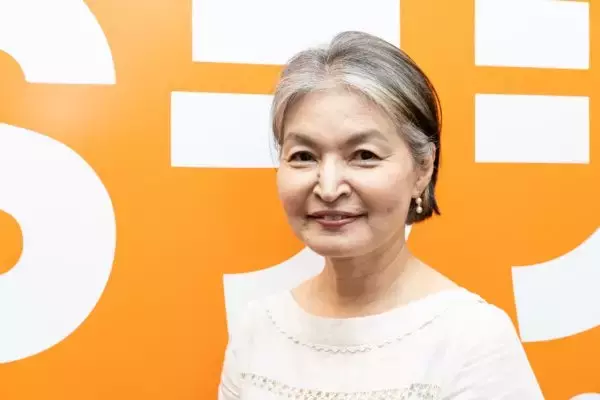 「「グレイヘア」に挑戦して9ヶ月…顔周りが明るくなった理由とは？」の画像