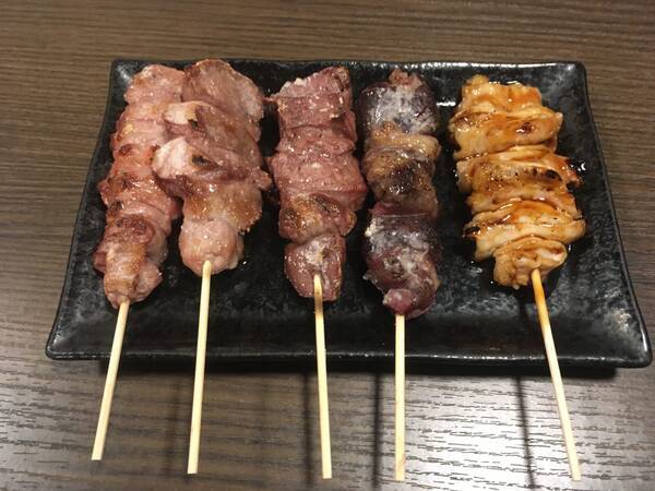 シェフが行く店のシェフが行く店 新小岩 彩波 おまかせもつ焼き 2019年8月9日 エキサイトニュース