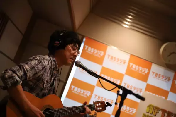 「山崎まさよし、宇多丸「アトロク」での弾き語りスタジオライブが実現！」の画像