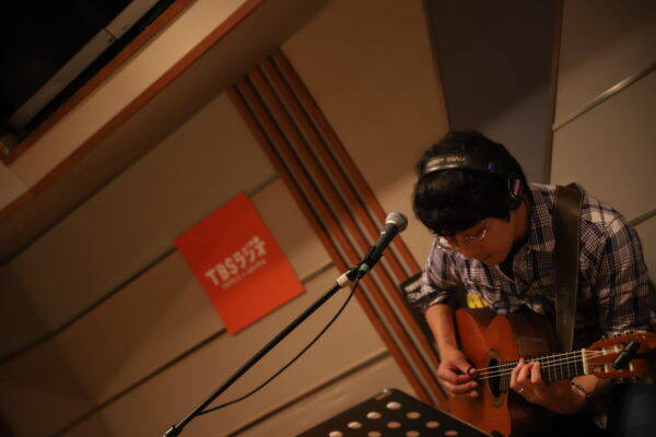 山崎まさよし、宇多丸「アトロク」での弾き語りスタジオライブが実現！