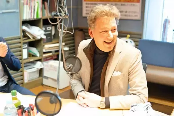 「あのピエール・マルコリーニがラジオの生放送に来た！」の画像
