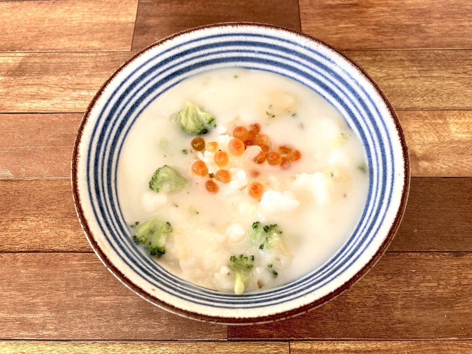 セブンイレブンの「ミニナン」×「チキンケバブ」で本格ケバブサンドが完成