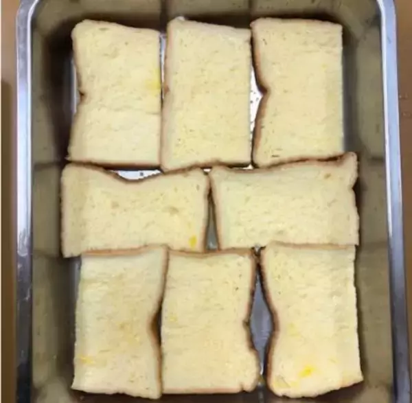 「浸ける時間はたった3分！「8枚切りの食パン」でできる「時短フレンチトースト」」の画像