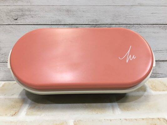 水温で硬くなったり柔らかくなったりする「不思議なスポンジ」