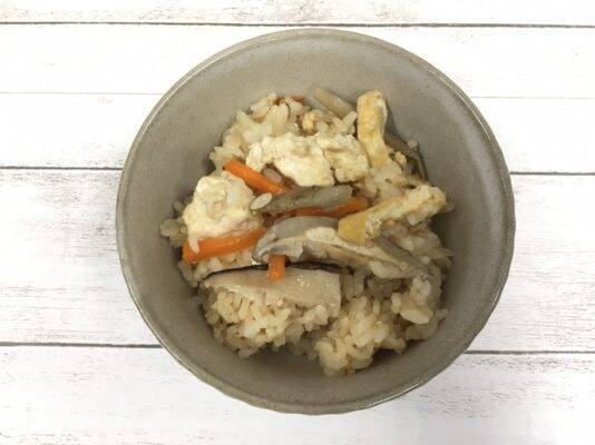 鳥取発！豆腐を入れた炊き込みご飯「どんどろけ飯」が美味すぎる