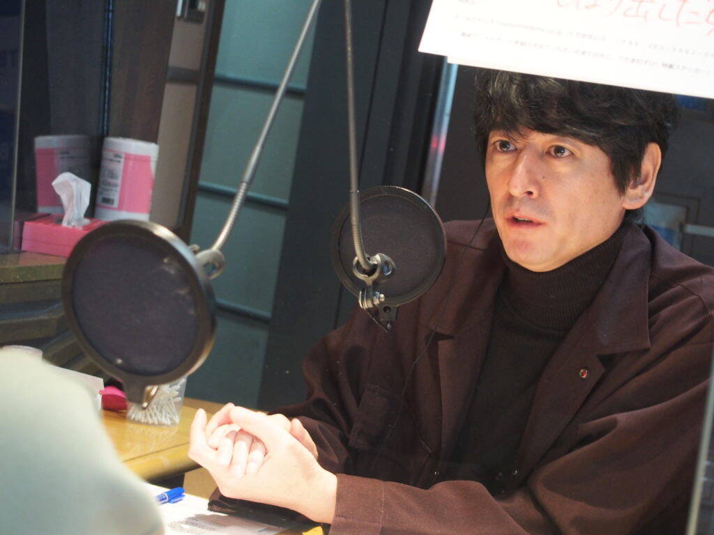 赤江珠緒が博多大吉にレクチャー！おにぎりを三角に握りたいなら・・・上はコイコイ、下はモミモミ！