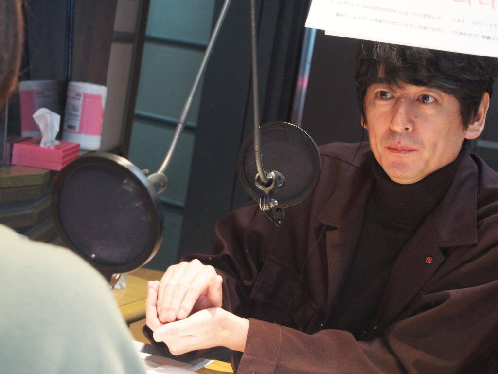 赤江珠緒が博多大吉にレクチャー！おにぎりを三角に握りたいなら・・・上はコイコイ、下はモミモミ！