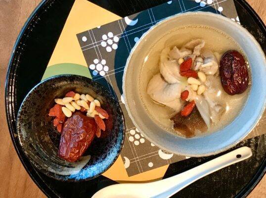 【超簡単！】季節の不調に…旬の食材で作る漢方スープ