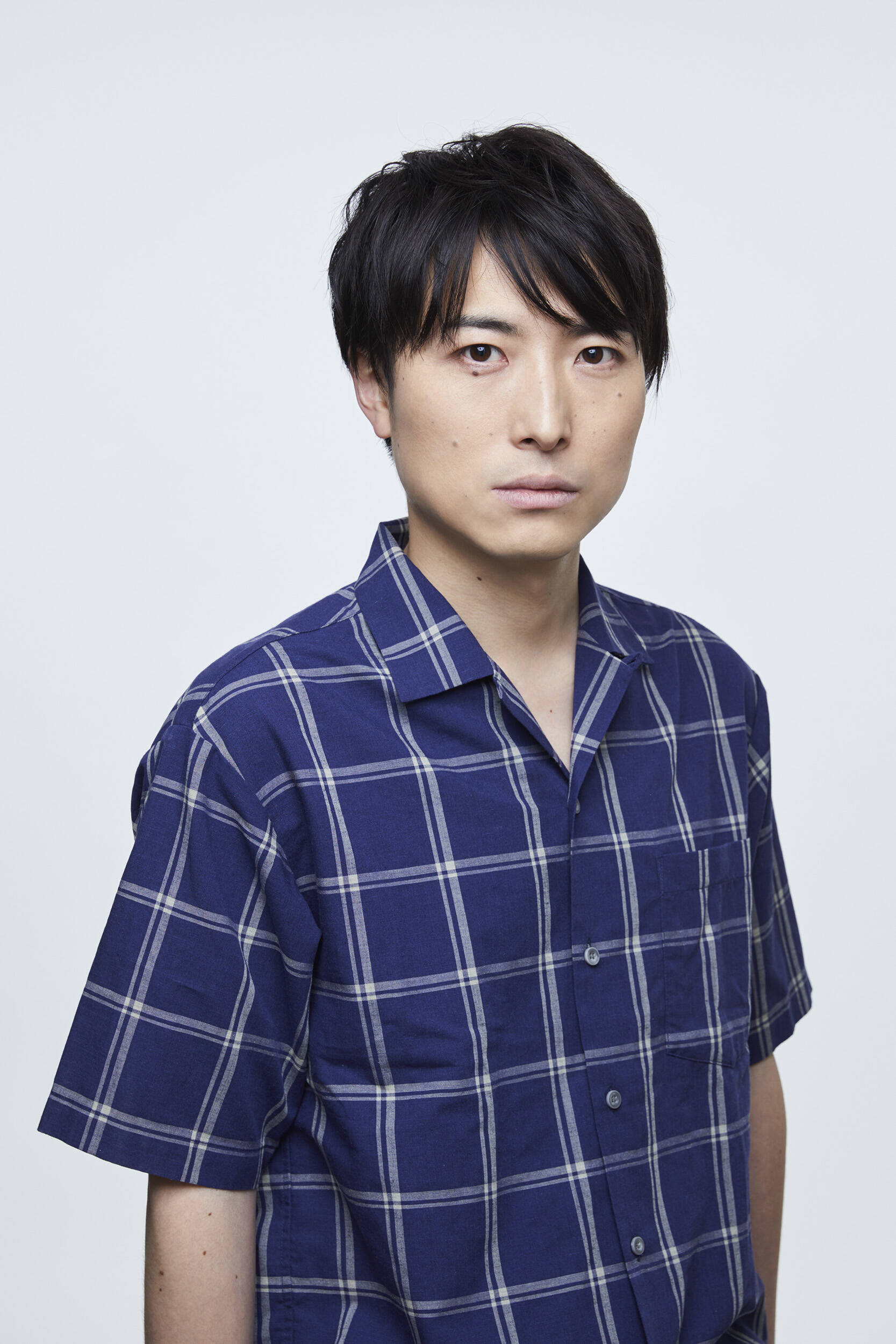 「『鶴の恩返し』の主演は、鶴じゃないんです!!」演出家・劇作家の中屋敷法仁が語る、演劇は日常生活を生きるための処世術！？