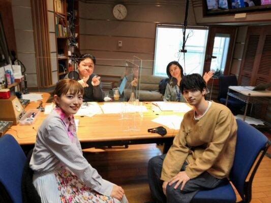 「チャック壊れる事件！大事ないいシーンの時に、チャックが空いとるやないかいっ（笑）」川口春奈＆横浜流星が語る火曜ドラマの裏側