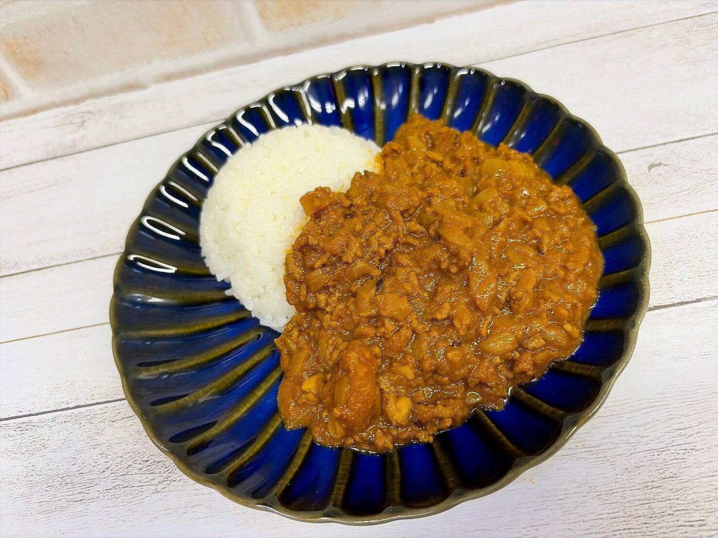 初心者でも手軽に楽しめる　自宅で簡単！スパイスカレーキット！！