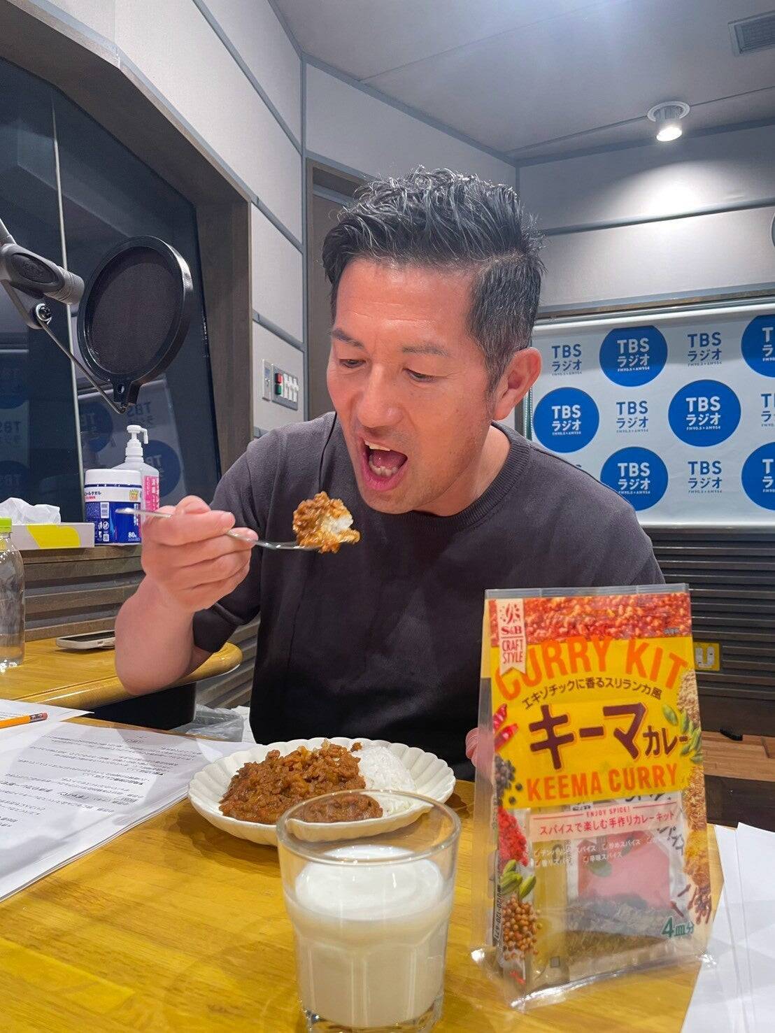 初心者でも手軽に楽しめる　自宅で簡単！スパイスカレーキット！！