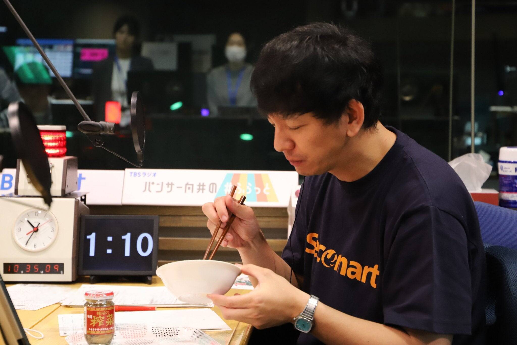 せいろの蓋を開けた瞬間、食欲をそそる！鶏肉とザーサイの蒸しもの